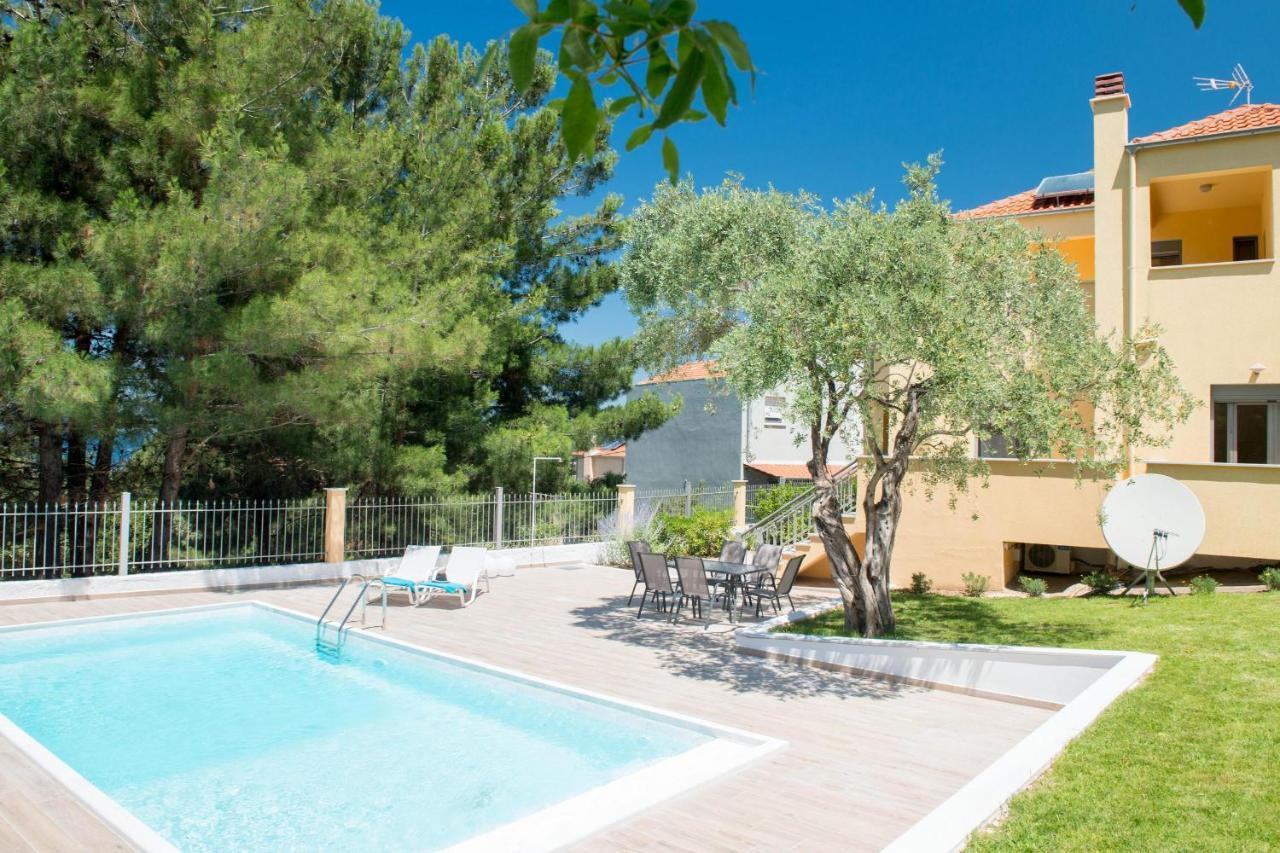 Louloudis Pool Villa Skala Rachoni  Ngoại thất bức ảnh