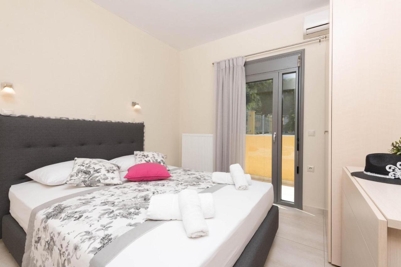 Louloudis Pool Villa Skala Rachoni  Ngoại thất bức ảnh