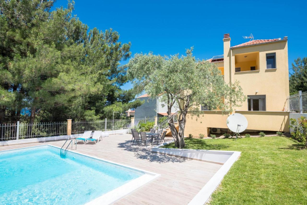 Louloudis Pool Villa Skala Rachoni  Ngoại thất bức ảnh
